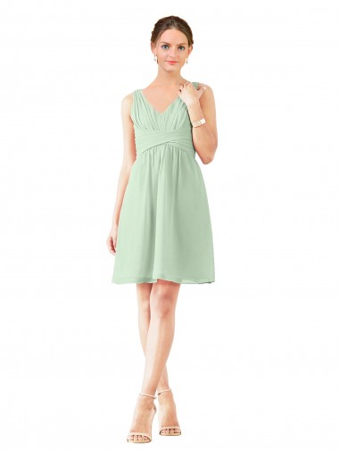 Discount v-Neckline Short Knee Length Chiffon Bridesmaid Dress